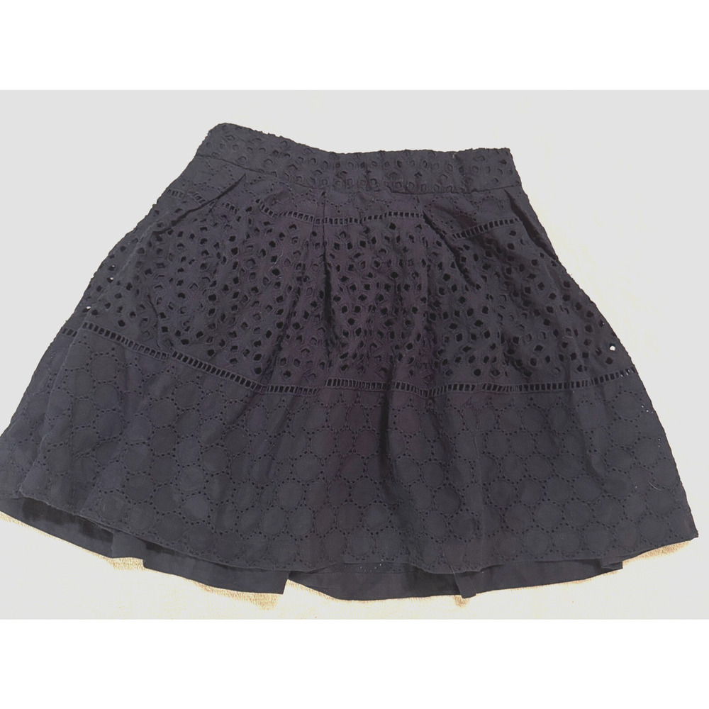 Banana Republic Mini Skirt Navy Blue Eyelet sz 00P Whimsical Lined